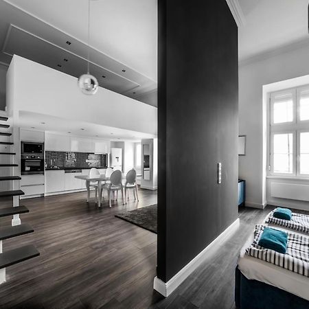 Kiraly 28-1 Entire Aircon Center Apartment Boedapest Buitenkant foto